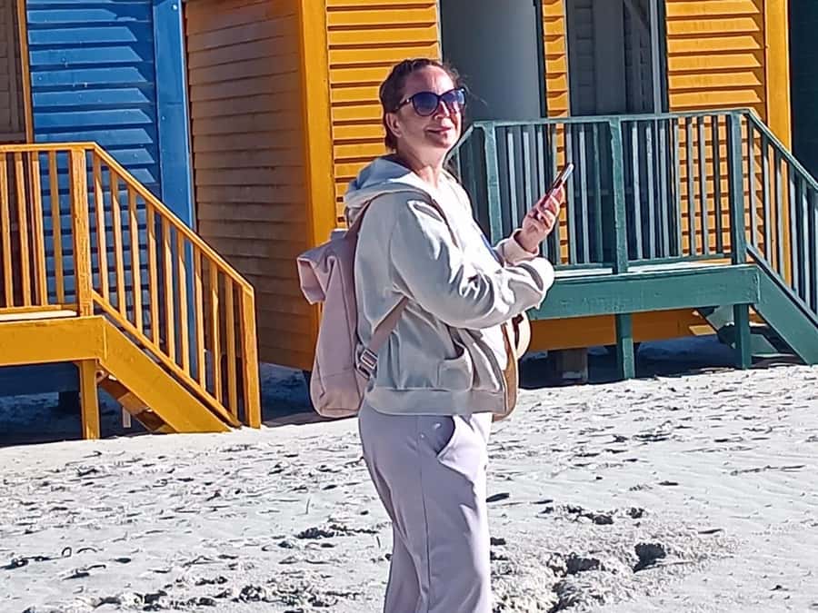 Robben island,Cape of good hope ,Penguin, Muizenberg,Bokaap - The rhythm of a 9-hour Cape Town highlights day