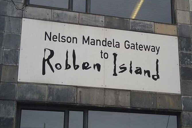 Robben Island Experience: Pre-Booked Ticket & Return Transfers - The Robben Island Route: Bus, Cells, and the Walk Linked to Freedom