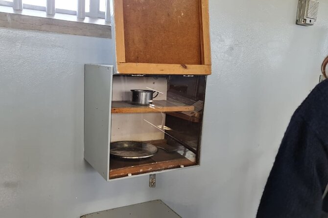 ROBBEN ISLAND with Pre-Booked Tickets Half day tour - Common tradeoffs before you book