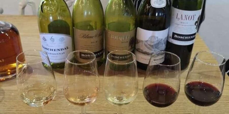 SCHEDULED FRANSCHHOEK WINE TRAM EXPERIENCE (by group size) - The wine tasting moment: what to expect and what to budget