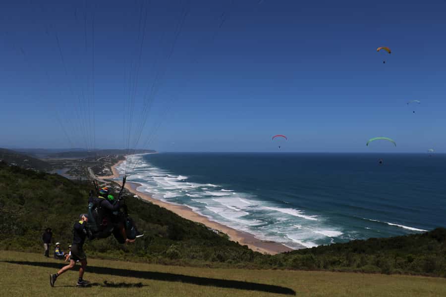 Sedgefield: Standard Tandem Paragliding Flight - Safety and Crew: Why This Setup Feels Comfortable
