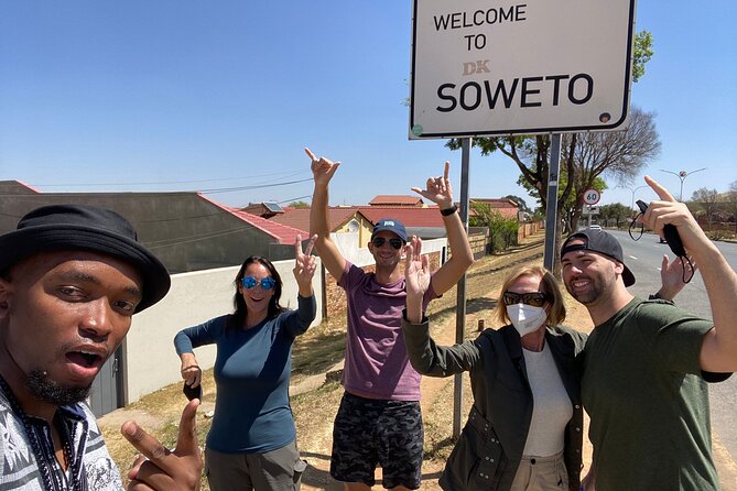 Soweto Half Day Tour - Soweto Towers Outside Views: Quick Skyline Checks