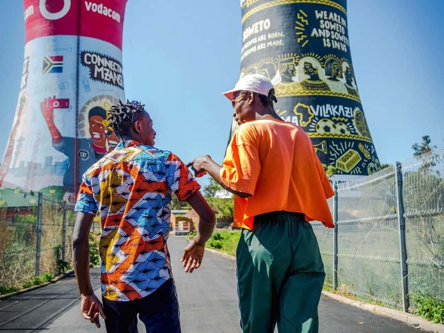 Soweto: Walking Tour with a Local Guide and Lunch - Walking Moema Street and Vilakazi Street with real local context