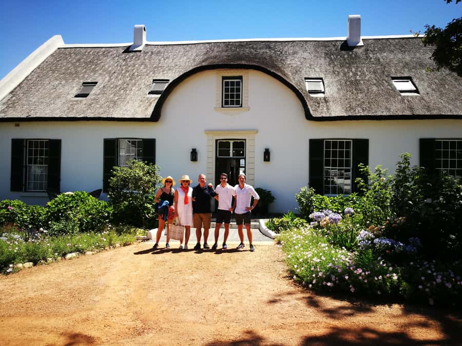 Stellenbosch: 4x4 Winelands Private Experience - Cellar tour plus 4 premium tastings: what to focus on