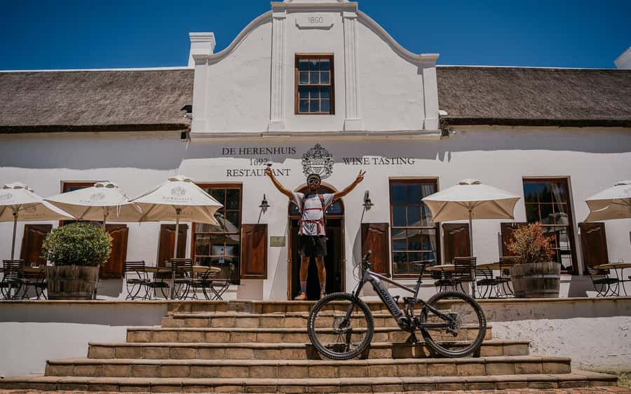Stellenbosch: Countryside Banhoek valley E-Bike Wine Tour - Who should book this Banhoek Valley e-bike wine tour