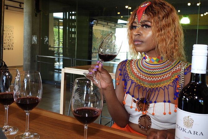 Stellenbosch & Franschhoek 20 Wine Tasting + Lunch Shared Tour - Drakenstein Prison and the Mandela Monument Photo Stop: A Serious Interlude