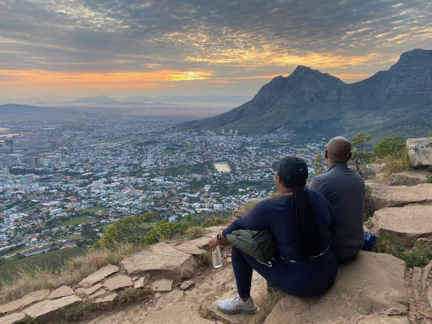 Sunrise & Sunset Lion's Head Hike + Hotel Pick-Up - Climbing in the Dark: Rocky Paths, Grass Slopes, and Chain Ladders