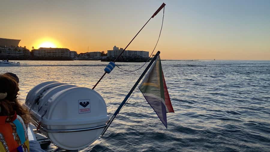 Sunset Cruise with Cape Town Cruises - From V&A Waterfront to Open Water: How This Sunset Sail Works