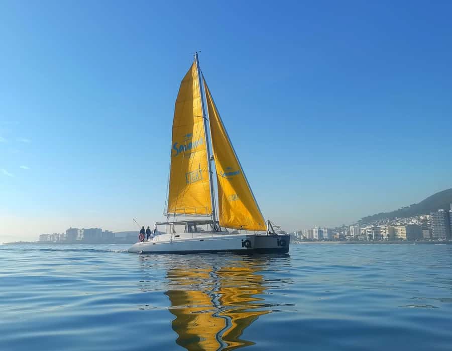 Sunset Cruise with Cape Town Cruises - The Main Show: Table Mountain and the Twelve Apostles From the Water