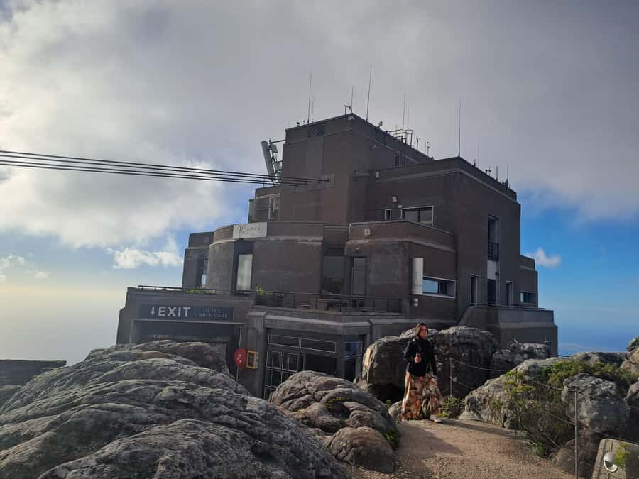 Table Mountain Cable Car Ticket with Transfer - The Plateau Experience: 360 Views and Choosing Your Walk