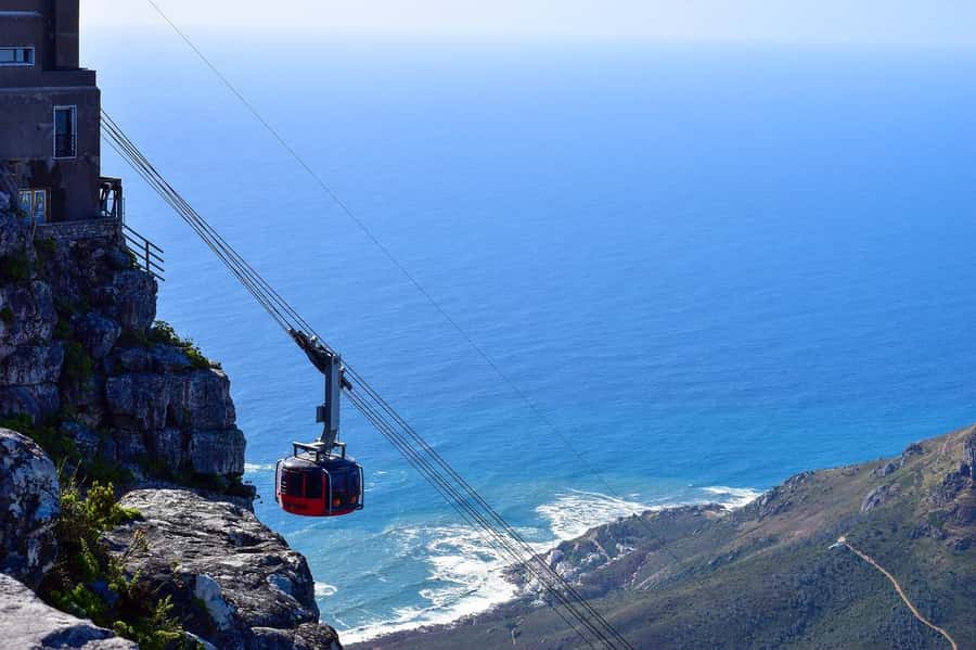 Table Mountain Cable Car Ticket with Transfer - Cape Town City Centre Pickup and the Comfort Factor