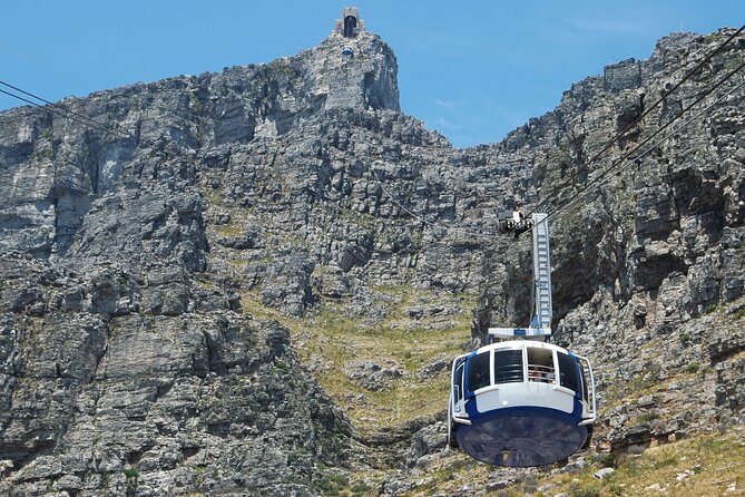 Table Mountain, Cape of good hope Full Day Shared Group Tour - Cape Town Central and Bo-Kaap: short stops that give you the right context