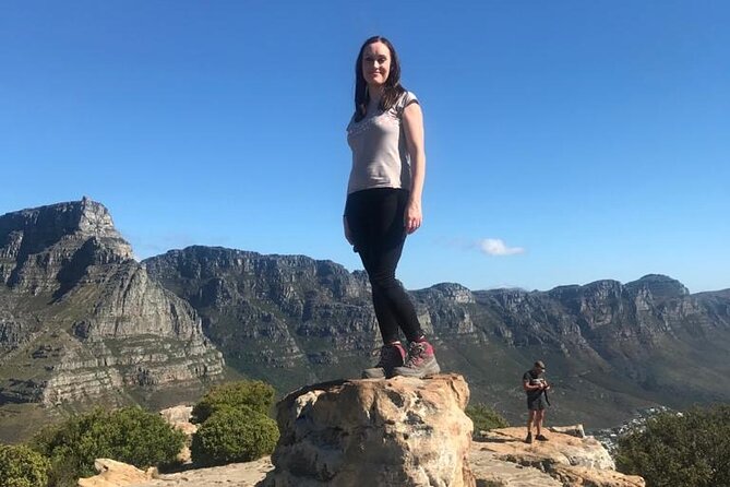 Table Mountain & Constantia Wine Tasting Full Day Tour. - Getting your bearings on Table Mountain