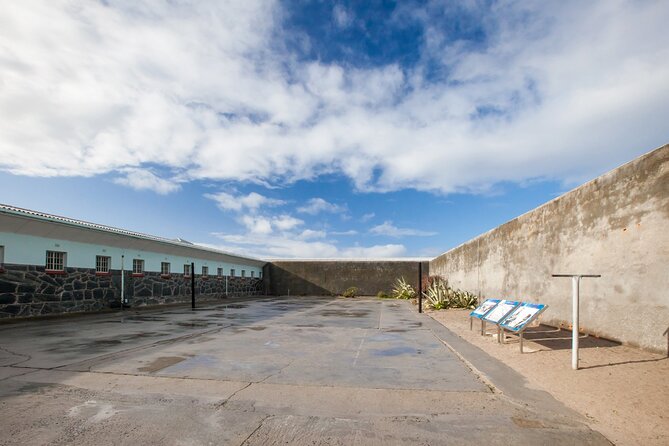 Township Tour District 6 Museum Robben Island drop off at hotel - Should you book it or not?